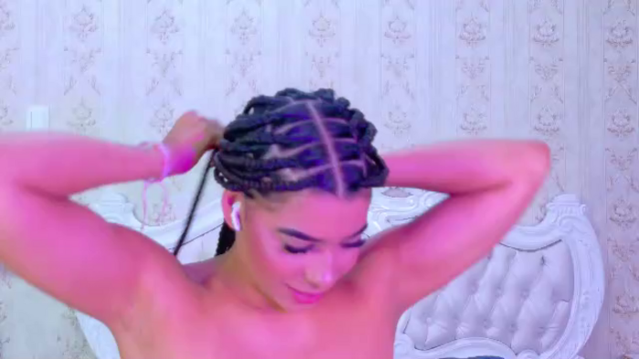 tiara-rosse