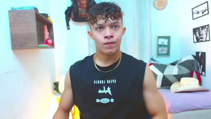 lucas-luxx