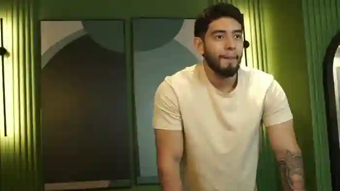 2025/09/12/flirt4free-nick-vans-17-29-16