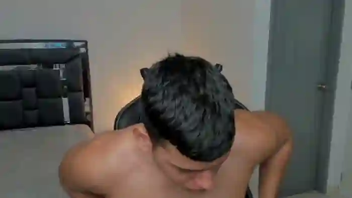 2025/09/12/flirt4free-stefan-lennox-10-51-23