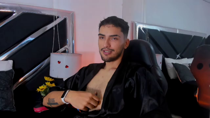 yoggi-aron