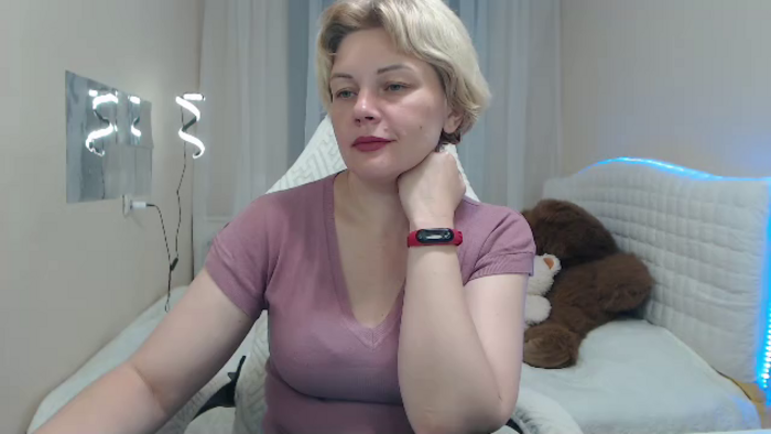 elina-fay