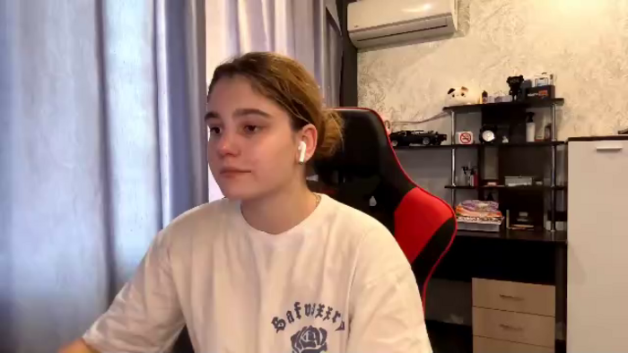 yanira-dusett