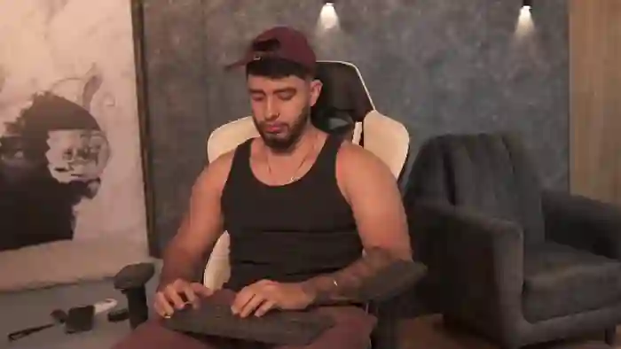 2025/09/13/flirt4free-nick-vans-13-20-22