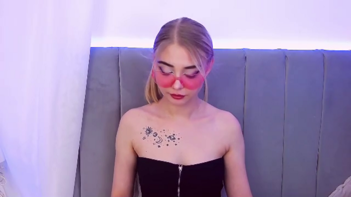 nina-elle