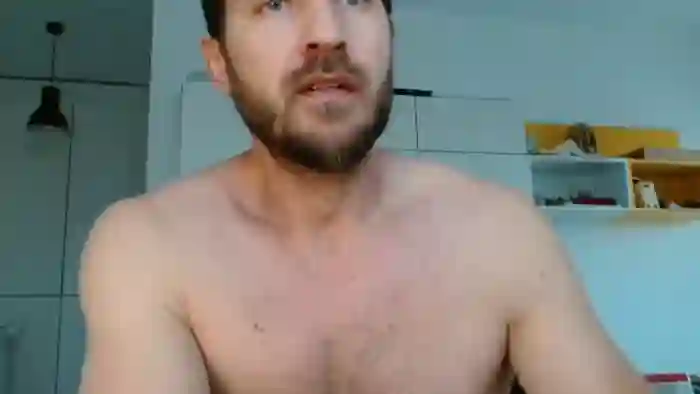 2025/09/14/flirt4free-hadess-15-13-33