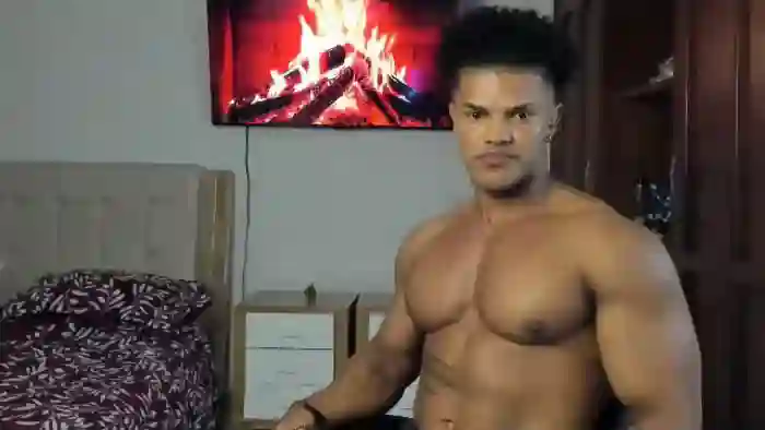 2025/09/14/flirt4free-tyga-fit-03-13-10
