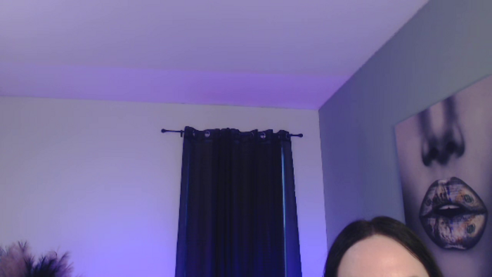 tia-bella