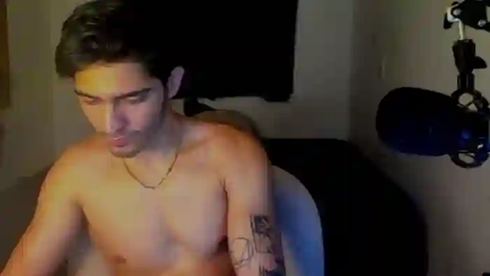 2025/09/17/flirt4free-zack-bonett-05-27-51