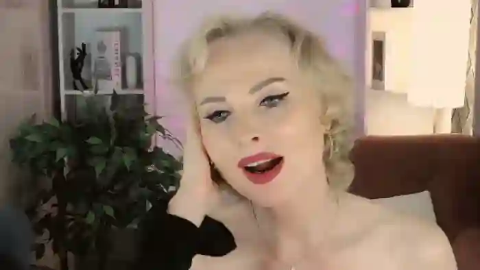 2025/09/18/flirt4free-sandra-kind-07-59-19