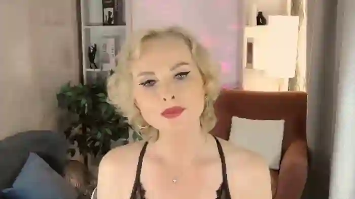 2025/09/18/flirt4free-sandra-kind-10-50-45