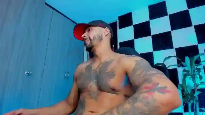 2025/09/18/flirt4free-nikola-hank-08-56-53