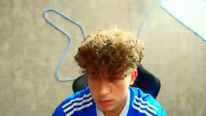 2025/09/18/flirt4free-valentin-martel-13-13-51