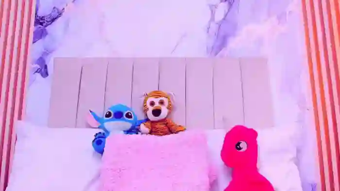 2025/09/20/flirt4free-megan-chester-21-59-40