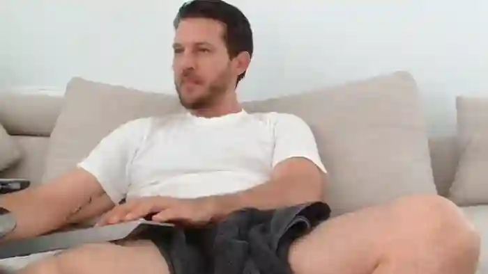 2025/09/20/flirt4free-hadess-10-40-14