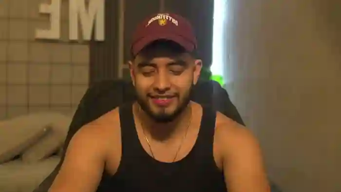 2025/09/20/flirt4free-nick-vans-21-30-10