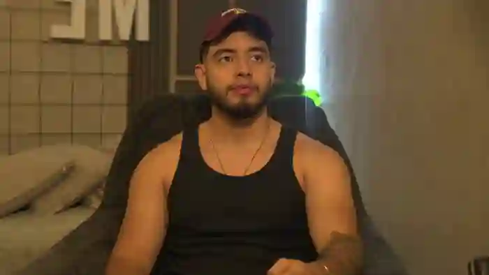 2025/09/20/flirt4free-nick-vans-21-31-30