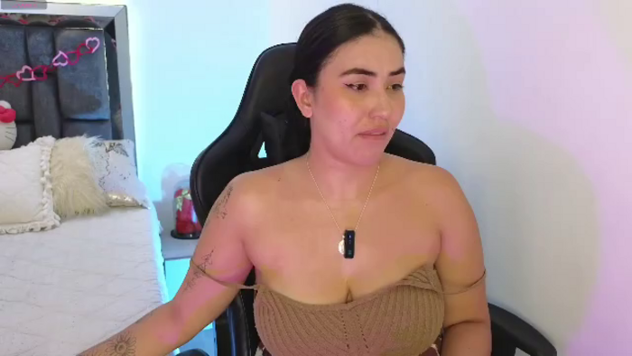 lola-dove