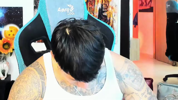 titan-jones