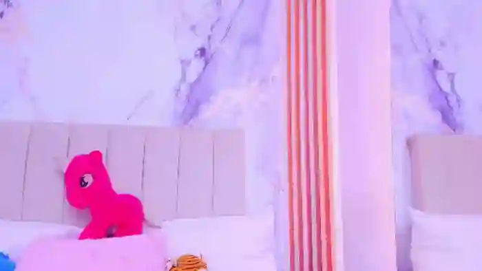 2025/09/23/flirt4free-megan-chester-21-52-10