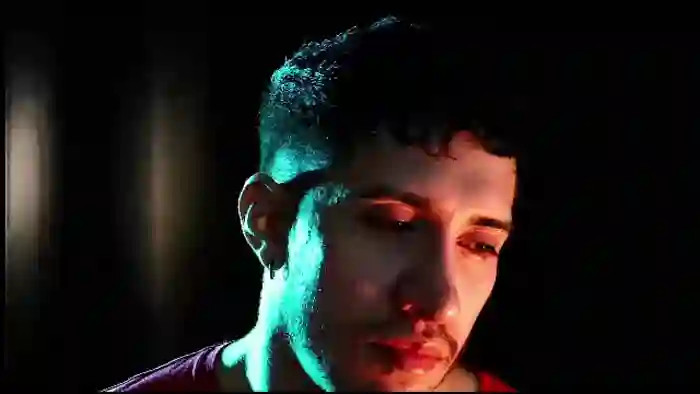 2025/09/23/flirt4free-marcus-fenixxx-21-00-24