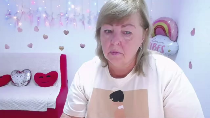 milena-whity