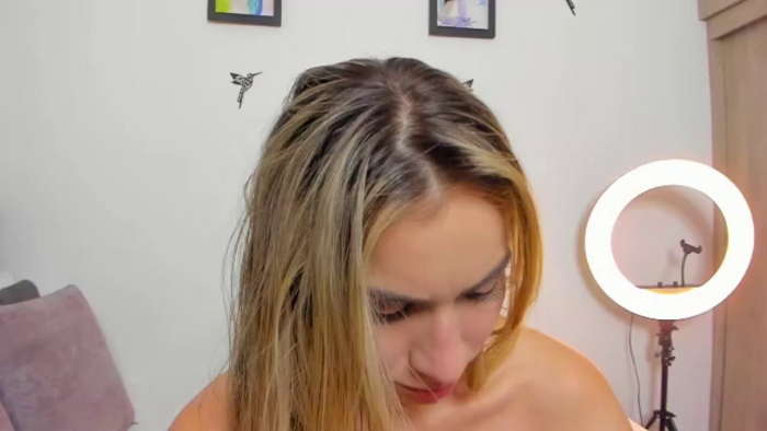 sarah-roux