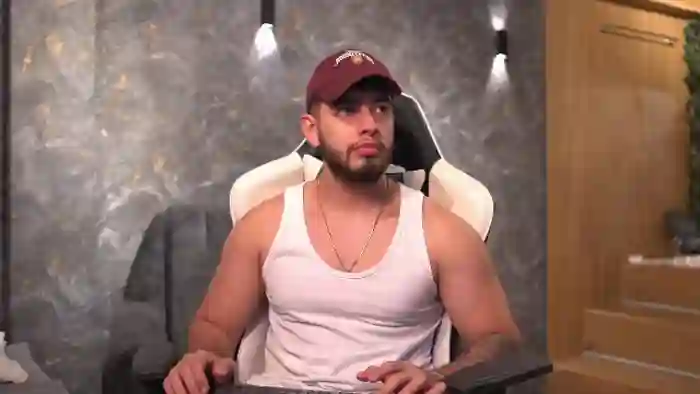 2025/09/24/flirt4free-nick-vans-13-16-41