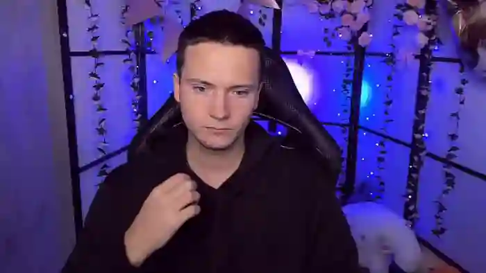 2025/09/24/flirt4free-zack-wilson-07-38-14