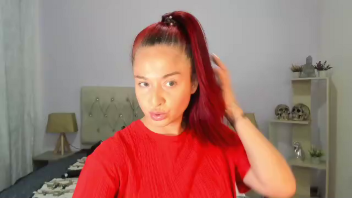 lucy-smithh