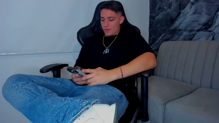 max-corner