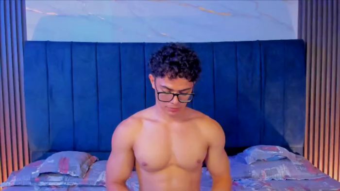 travis-lewis