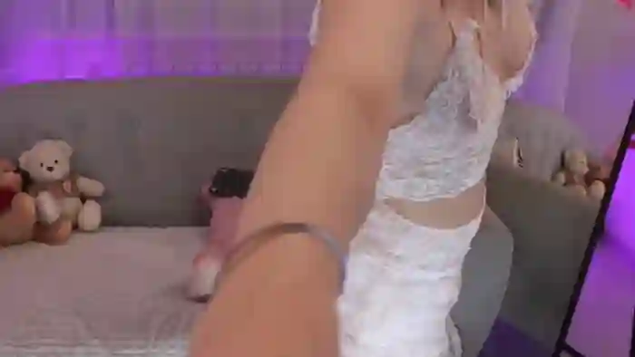 2025/09/28/flirt4free-minmin-mist-14-37-51