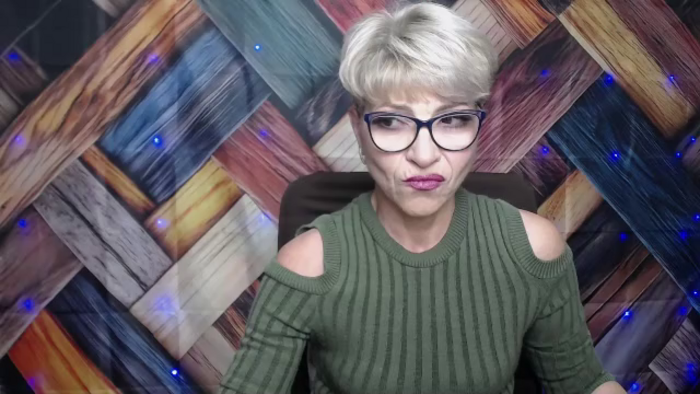 holly-incredible
