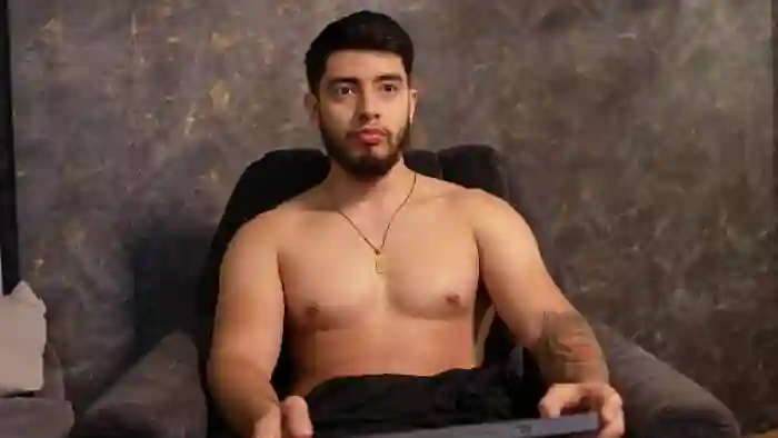 2025/09/29/flirt4free-nick-vans-12-07-22