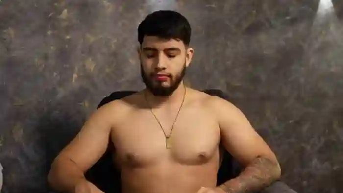 2025/09/29/flirt4free-nick-vans-13-01-12