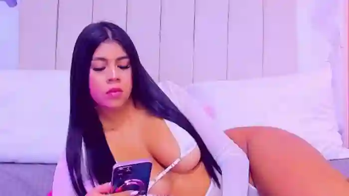 2025/09/30/flirt4free-megan-chester-23-35-06