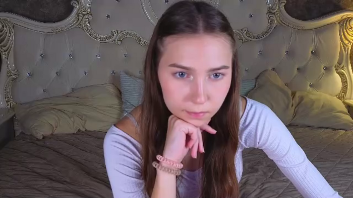 olivia-lay