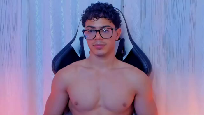 travis-lewis