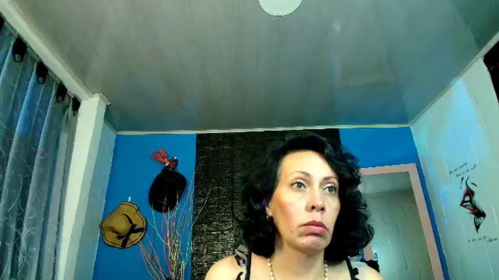 jhanne-cherry