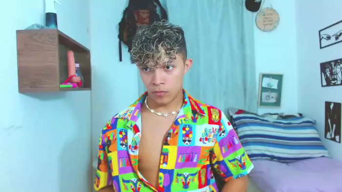 lucas-luxx