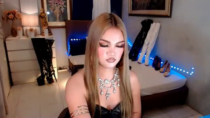 trish-reds