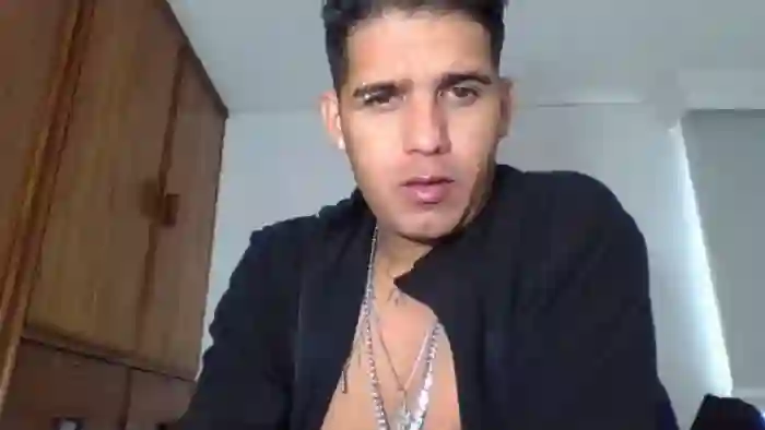 2025/10/03/flirt4free-zac-gray-13-36-34