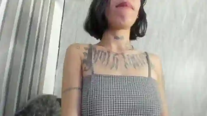 2025/10/04/flirt4free-wanda-snake-08-39-24