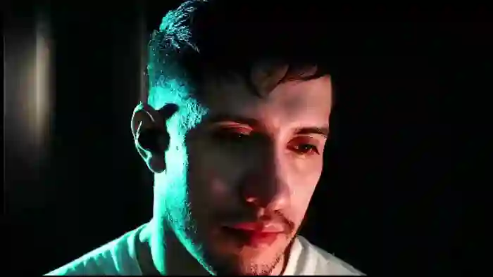 2025/10/04/flirt4free-marcus-fenixxx-00-40-42