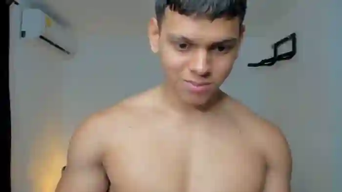 2025/10/05/flirt4free-stefan-lennox-21-19-33