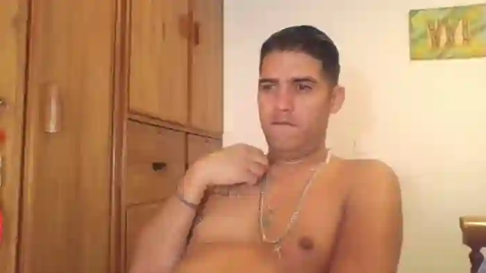 2025/10/07/flirt4free-zac-gray-12-15-10