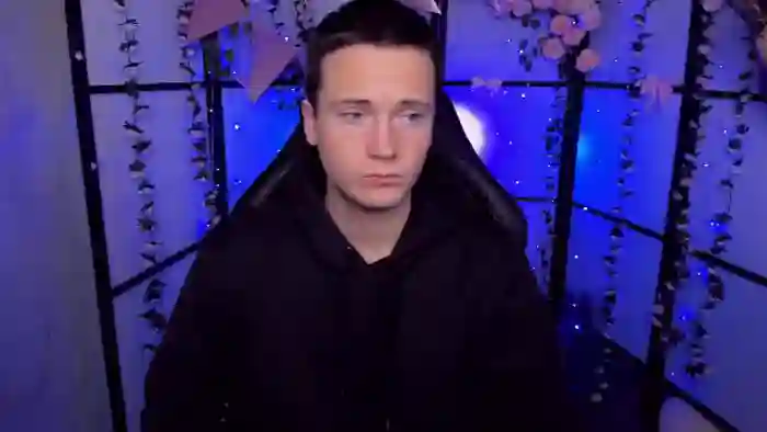 2025/10/07/flirt4free-zack-wilson-06-00-11