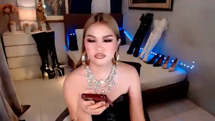 trish-reds