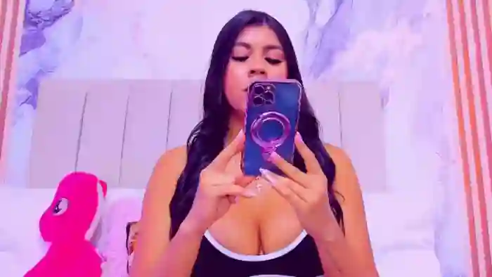 2025/10/09/flirt4free-megan-chester-22-12-17